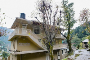 NomadGao Dharamkot - Great Views, Fast WiFi, Interesting People, Near Mcleodganj